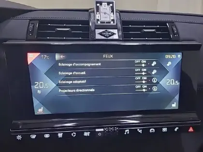 Photo 48 DS DS 7 DS7 Crossback PureTech 180 EAT8