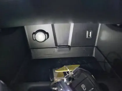 Photo 51 DS DS 7 DS7 Crossback PureTech 180 EAT8