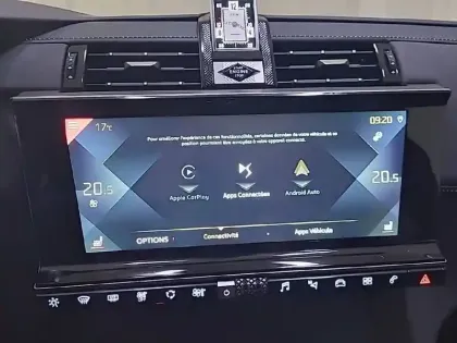 Photo 49 DS DS 7 DS7 Crossback PureTech 180 EAT8