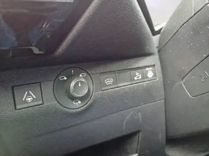 Photo 24 DS DS 7 DS7 Crossback PureTech 180 EAT8