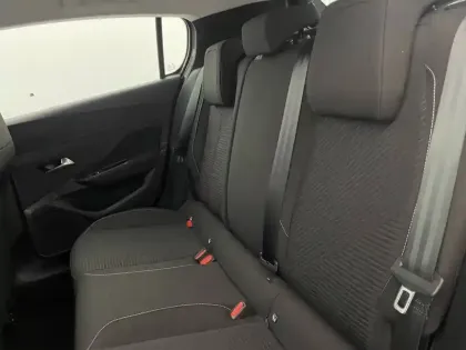 Photo 14 Peugeot 308  PHEV 180 e-EAT8