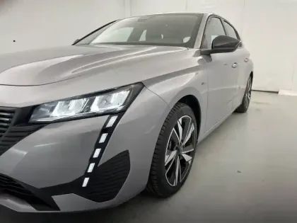 Photo 23 Peugeot 308  PHEV 180 e-EAT8