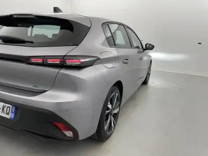 Photo 30 Peugeot 308  PHEV 180 e-EAT8