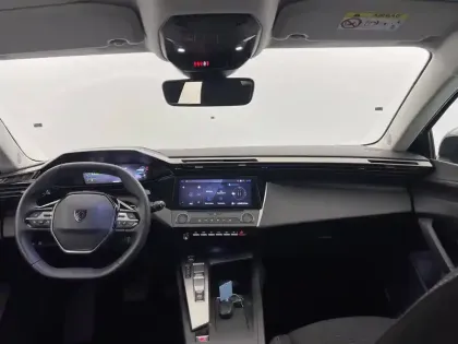 Photo 59 Peugeot 308  PHEV 180 e-EAT8