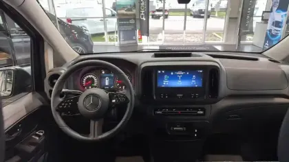 Photo 11 Mercedes Vito  FOURGON 114 CDI COMPACT BVM6 RWD