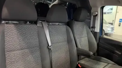 Photo 12 Mercedes Vito  FOURGON 114 CDI COMPACT BVM6 RWD