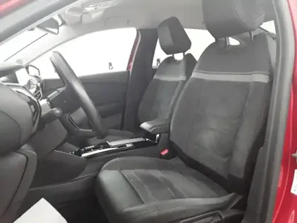 Photo 8 Citroën C4 e- X 136 ch Automatique