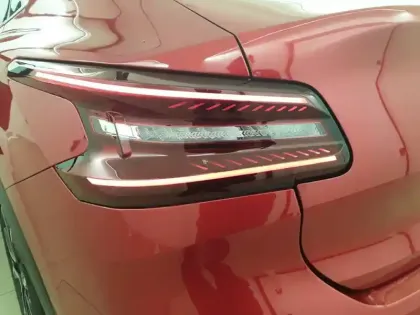 Photo 17 Citroën C4 e- X 136 ch Automatique