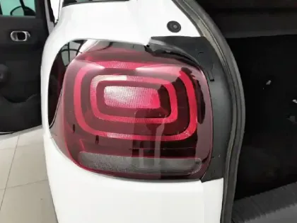 Photo 16 Citroën C3 Aircross  BlueHDi 110 S&S BVM6