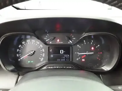 Photo 9 Citroën C3 Aircross  BlueHDi 110 S&S BVM6