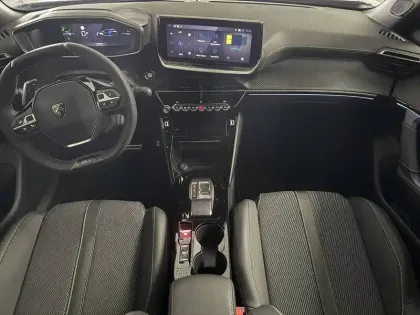 Photo 12 Peugeot 2008  Hybrid 145 e-DCS6