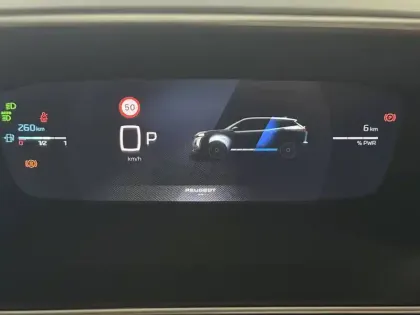 Photo 24 Peugeot 2008  Hybrid 145 e-DCS6