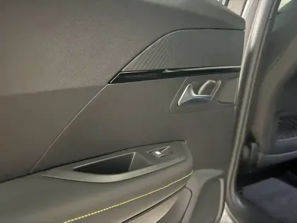 Photo 9 Peugeot 2008  Hybrid 145 e-DCS6