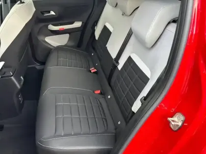 Photo 11 Citroën C3  Hybride 110 ch e-DCS6