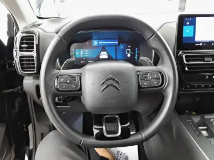 Photo 8 Citroën C5 aircross  Hybride Rechargeable 225 e-EAT8