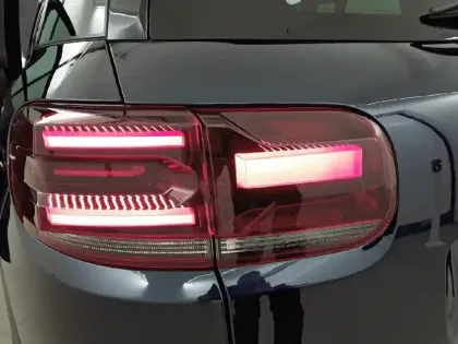 Photo 16 Citroën C5 aircross  Hybride Rechargeable 225 e-EAT8