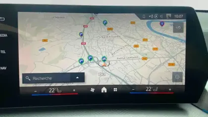 Photo 8 BMW X1 i eDrive20 204ch BVA