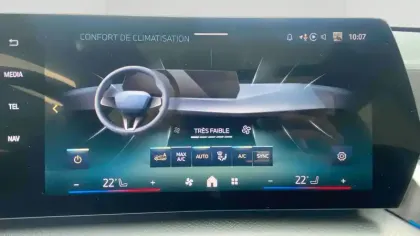 Photo 9 BMW X1 i eDrive20 204ch BVA