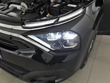 Photo 15 Citroën C4 Gén. III Ph1 Feel 5