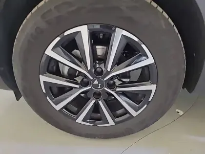 Photo 32 DS DS 3  PureTech 100 BVM6