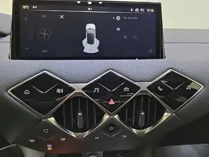 Photo 39 DS DS 3  PureTech 100 BVM6