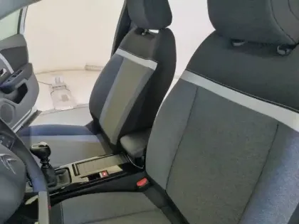 Photo 8 Citroën C4  PureTech 100 BVM6