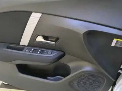 Photo 19 Citroën C4  PureTech 100 BVM6