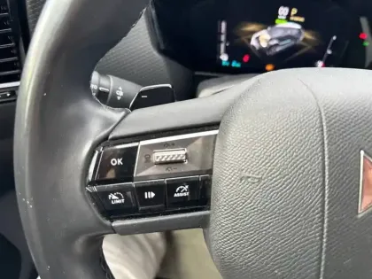 Photo 14 DS DS 4  Hybride E-Tense 225 EAT8