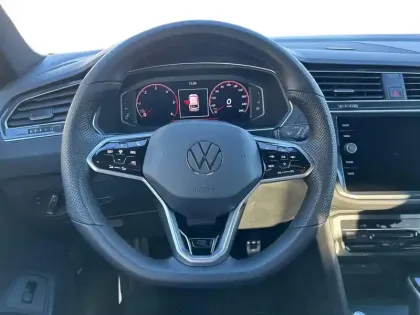 Photo 15 Volkswagen Tiguan  2.0 TDI 150ch DSG7