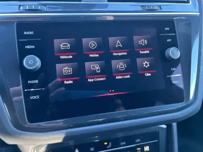 Photo 19 Volkswagen Tiguan  2.0 TDI 150ch DSG7