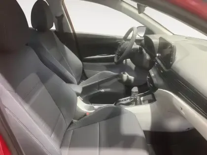 Photo 10 Hyundai Bayon  1.0 T-GDi 100 DCT-7