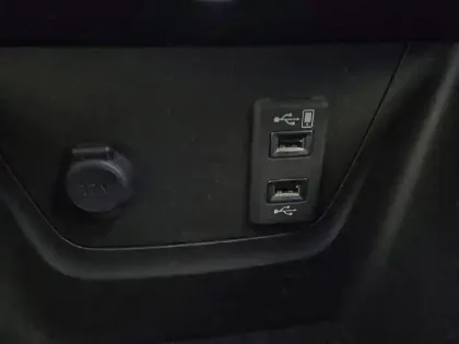 Photo 25 Opel Crossland X  1.2 Turbo 110 ch