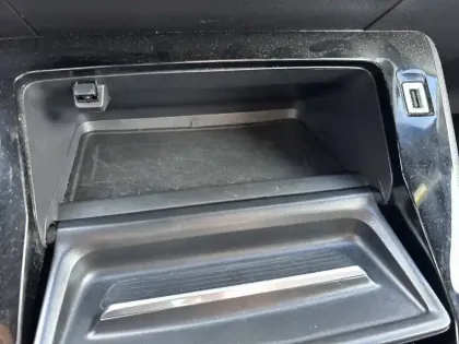 Photo 39 Peugeot 2008  BlueHDi 110 S&S BVM6