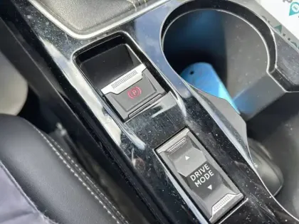 Photo 62 Peugeot 2008  BlueHDi 110 S&S BVM6