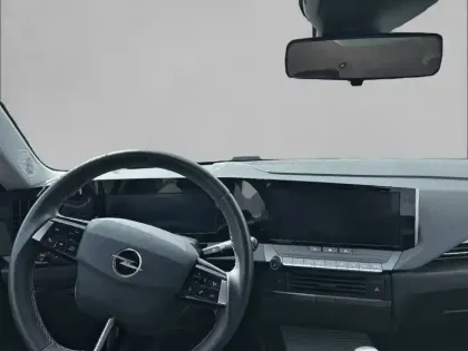 Photo 7 Opel Astra  1.2 Turbo 110 ch BVM6