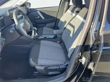 Photo 10 Citroën C4  PureTech 130 BVM6