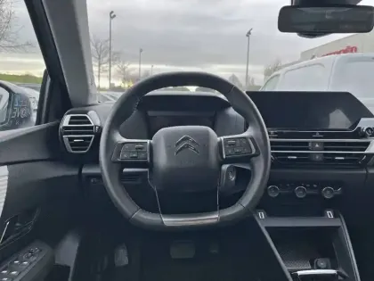 Photo 8 Citroën C4 e- 136 ch autonomie standard  Automatique