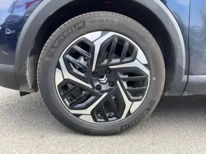 Photo 12 Citroën C4  Hybride 136 e-DCS6