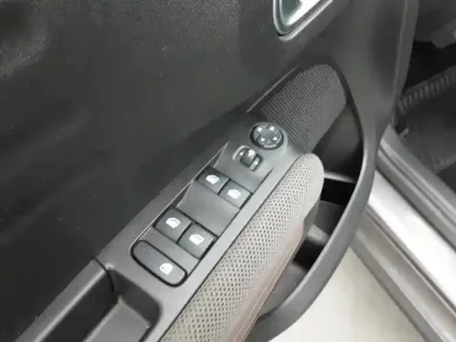 Photo 17 Citroën C3 Aircross  PureTech 130 S&S EAT6