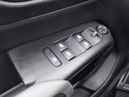 Photo 20 Citroën C5 aircross  Hybride Rechargeable 225 S&S e-EAT8