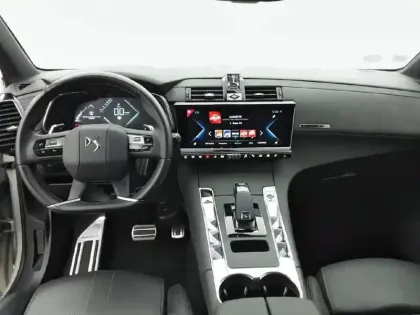 Photo 7 DS DS 7 DS7 Crossback Hybride E-Tense 300 EAT8 4x4