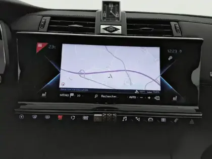 Photo 112 DS DS 7 DS7 Crossback Hybride E-Tense 300 EAT8 4x4