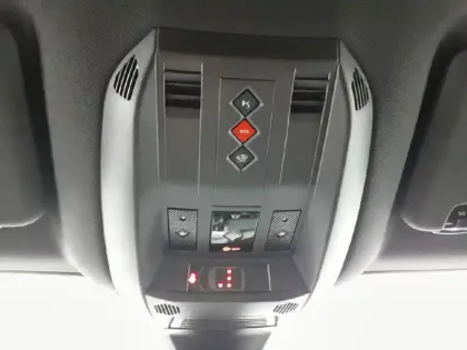 Photo 38 DS DS 7 DS7 Crossback Hybride E-Tense 225 EAT8