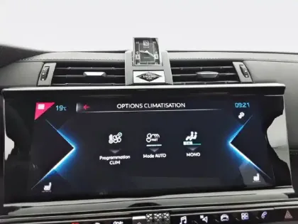 Photo 119 DS DS 7 DS7 Crossback Hybride E-Tense 225 EAT8