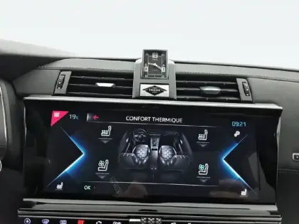 Photo 117 DS DS 7 DS7 Crossback Hybride E-Tense 225 EAT8