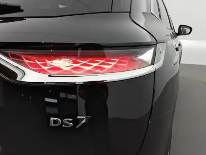 Photo 16 DS DS 7 DS7 Crossback Hybride E-Tense 225 EAT8