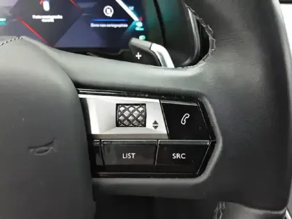 Photo 80 DS DS 7 DS7 Crossback Hybride E-Tense 225 EAT8