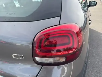 Photo 16 Citroën C3  BlueHDi 100 S&S BVM6