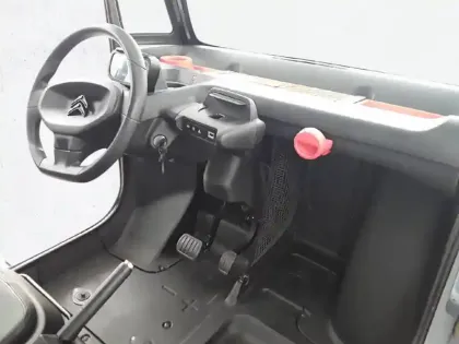 Photo 7 Citroën C-Zéro Gén. I Ph1 Confort 5