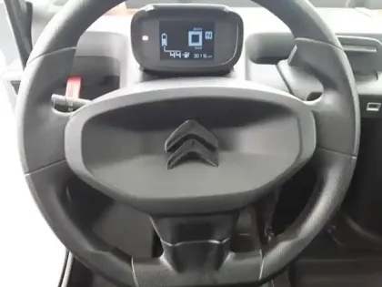 Photo 8 Citroën C-Zéro Gén. I Ph1 Confort 5